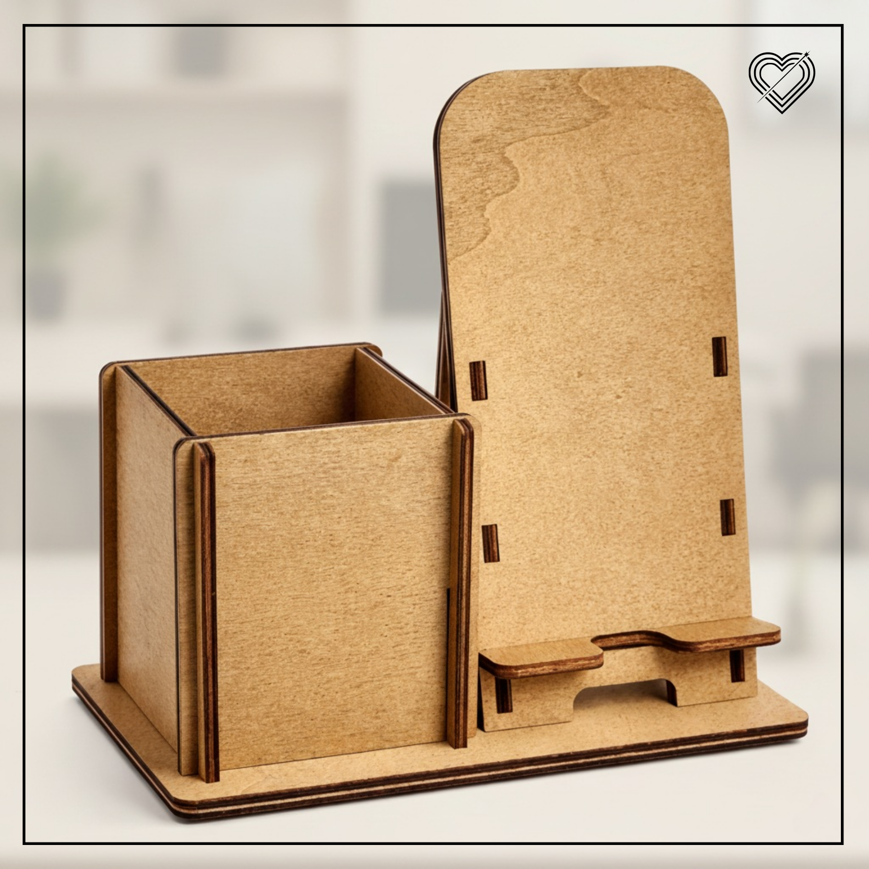 Handy- und Stiftehalter mit Personalisierung